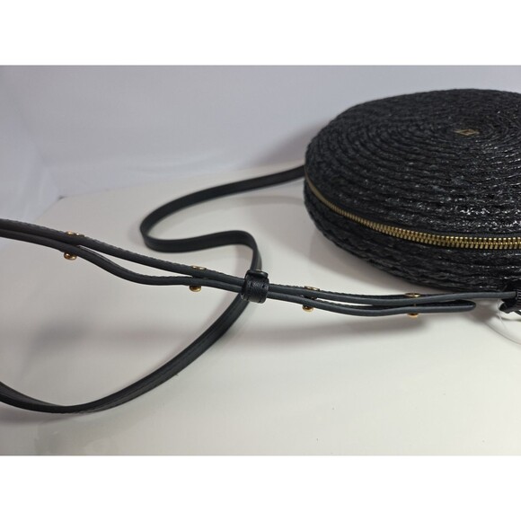 Eric Javits Canteen Style Black Woven Shoulder Bag w/Feather Details 9" Across - Picture 8 of 14